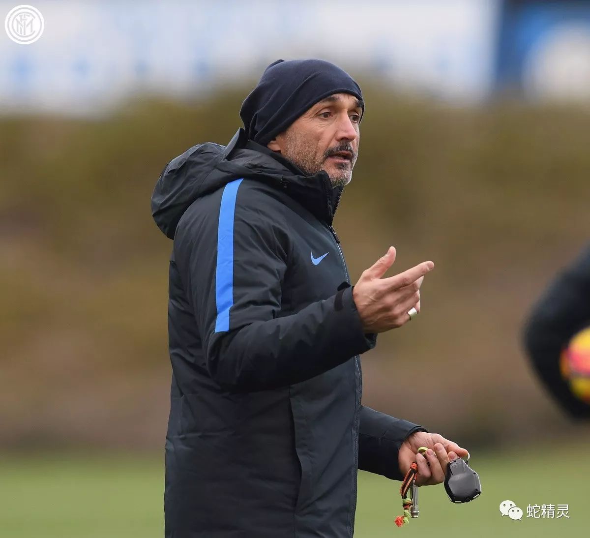 开云娱乐平台 -今晚意大利杯传出新动向；塞维利亚调整名单；管理层表态：悬念犹存；球探报告显示潜力的简单介绍